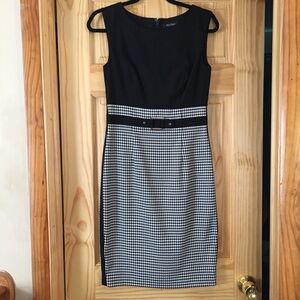 White House black market black dress